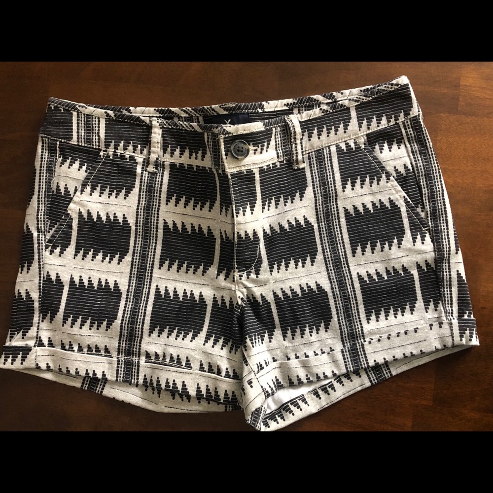 American Eagle Pattern Shorts